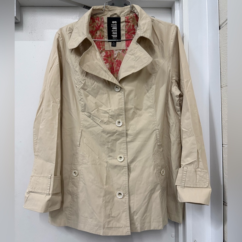 Details Beige  jacket